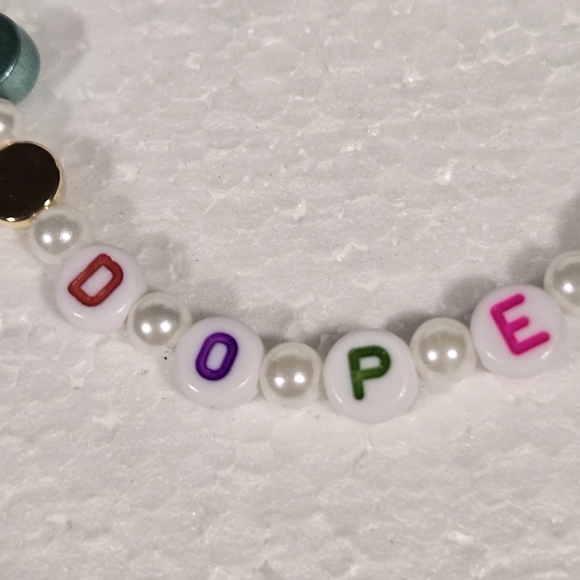 Colorful Beaded Bracelet with 'DOPE' Letters - Picture 6 of 8
